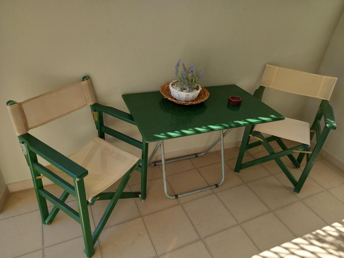 Mystique Apartment Komotiní Luaran gambar